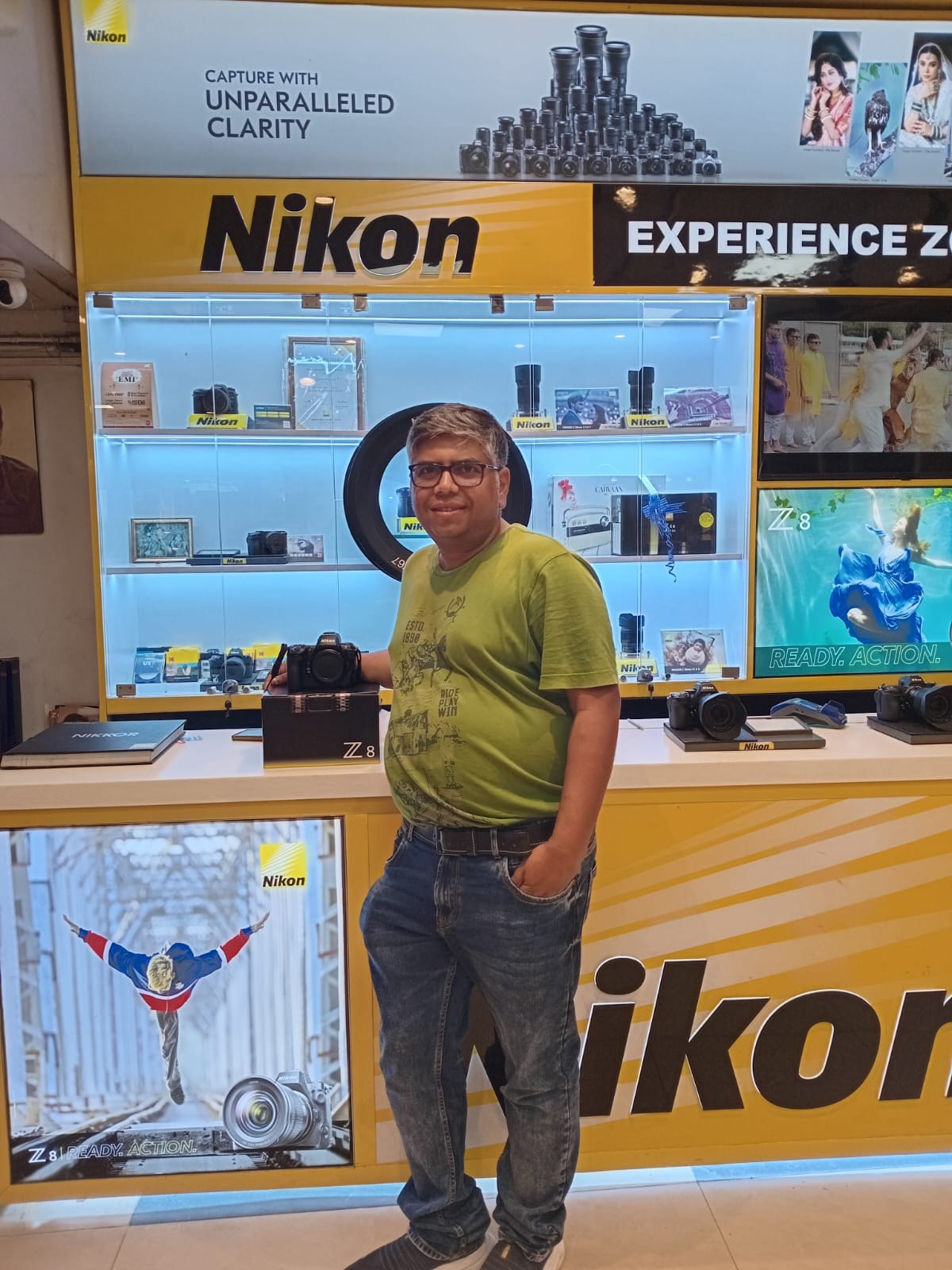 Customer at Capital Chowringhee Pvt Ltd, Kolkata